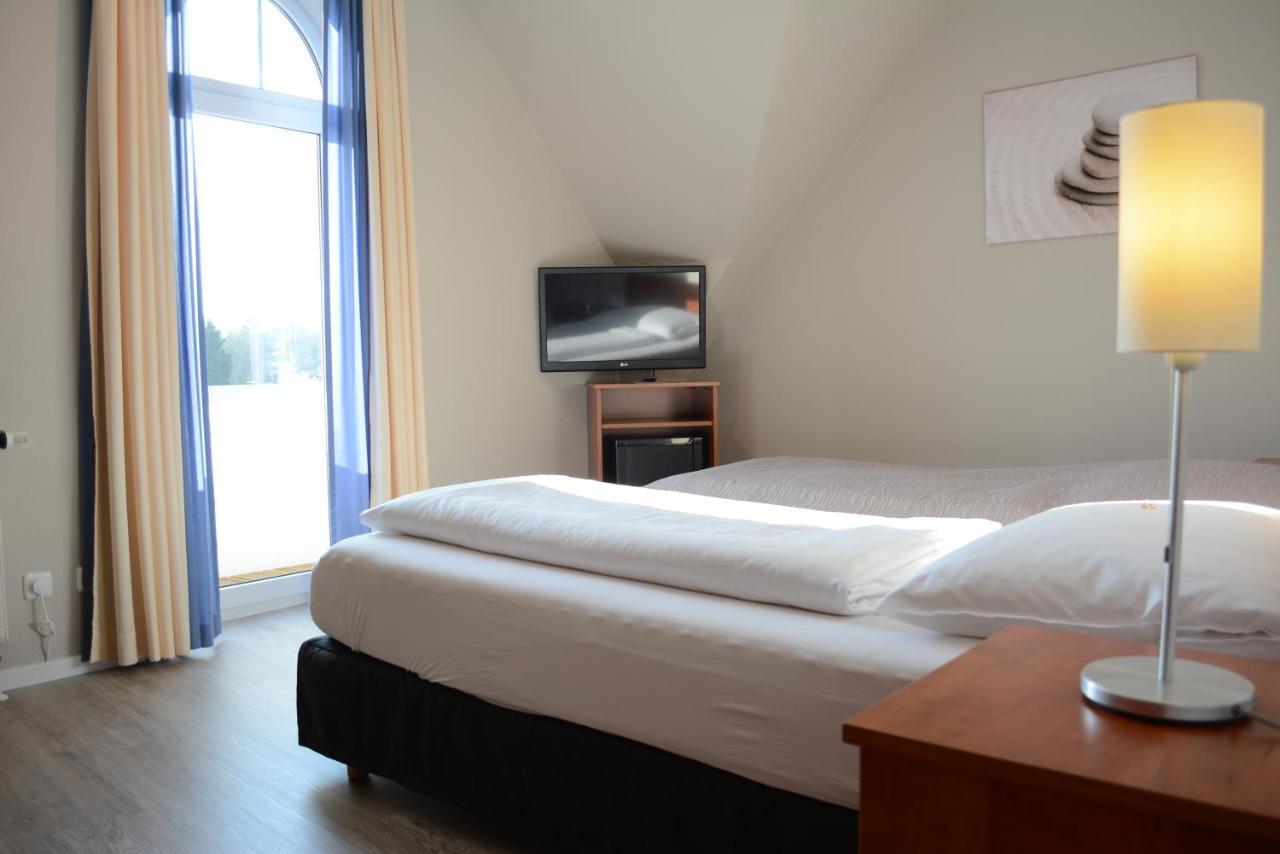 Klausdorfer Hof Hotel Schwentinental Luaran gambar
